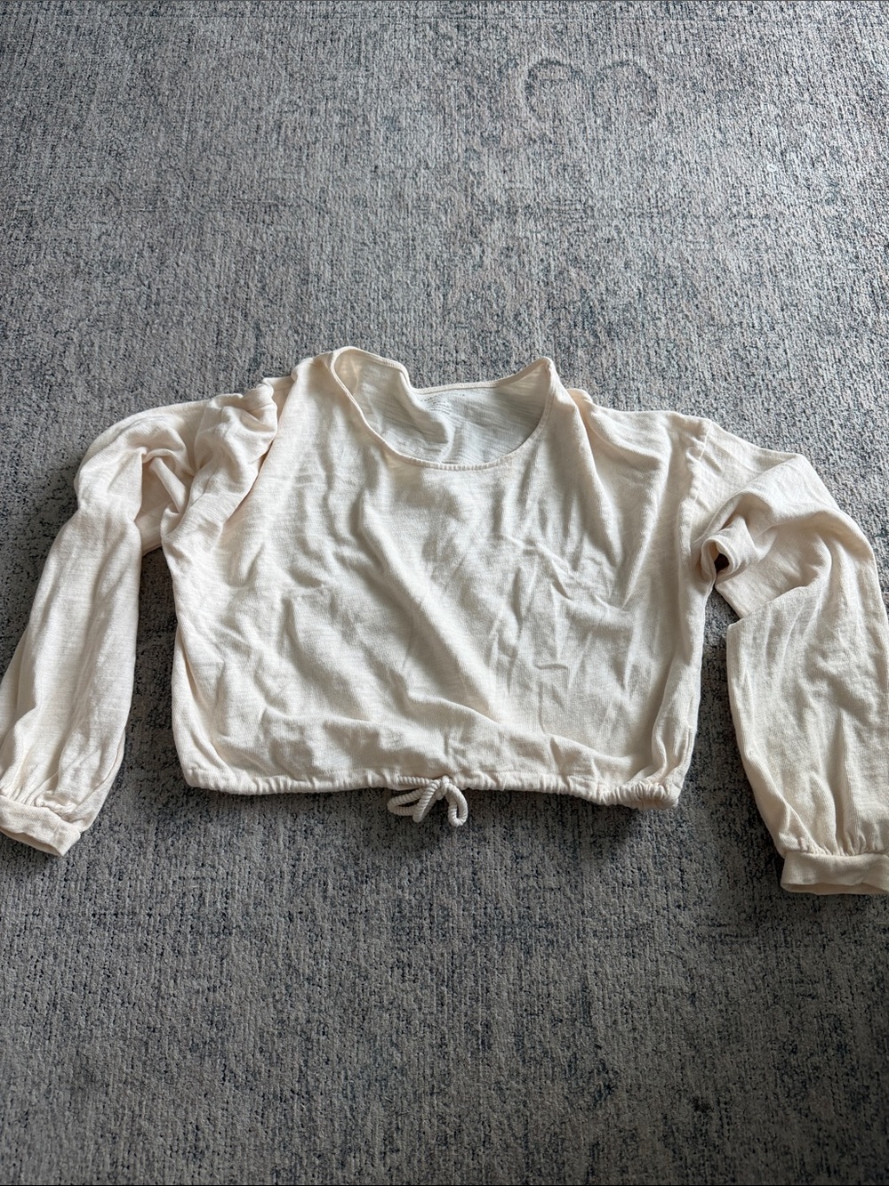 Cropped Drawstring Long Sleeve Top in Light Cream
